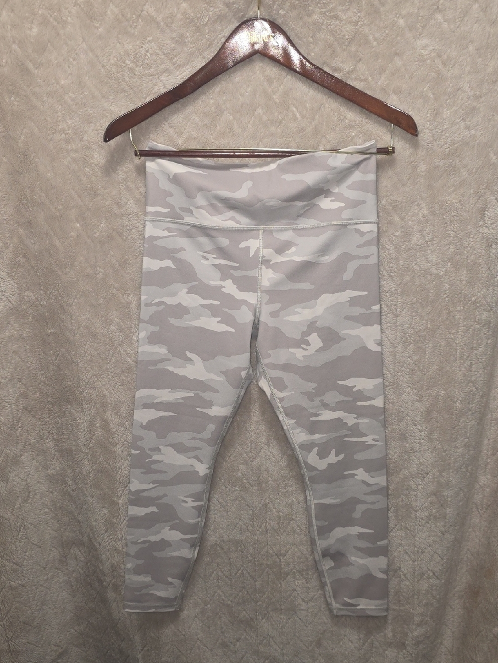 Athleta Gray & White Camo Mid-Rise Leggings